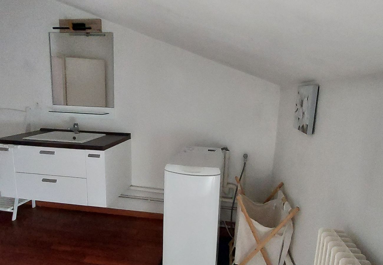 Apartment in Epinal - Sous les Toits Spinaliens, Epinal proche commerces